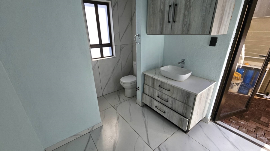 3 Bedroom Property for Sale in Estate D Afrique North West